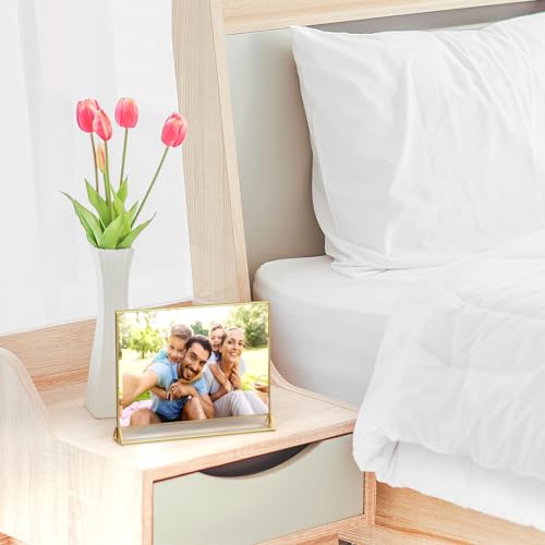 NIUBEE 5x7 Acrylic Sign Holder, Picture Frame, Wedding Table Numbers, 6pack | Horizontal Stand,Gold Frames, Clear Double Sided, Gold Sign Holders Display for Menu Restaurant Signs, Photos, Party, Events - size: 5x7", style: Horizontal