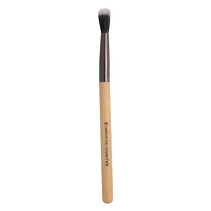 Narrative Cosmetics SFX Fine Speckling Makeup Brush with Synthetic Bristles & Natural Bamboo Handles - style: Fine Speckling
