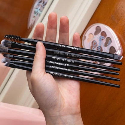 Bueart Design 12Pcs Professional Eyeshadow Makeup Brush Set | Eye Makeup Brush set with Ultra-soft Synthetic Bristle for Eyeshadow Concealer Smudger Blending,Shading,Wood Handle,Black